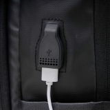 Mochila Couro Sinttico USB 20 Litros